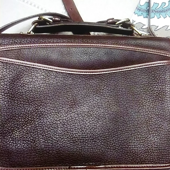 Dooney and Bourke shoulder bag AWL❤ - Picture 8 of 8